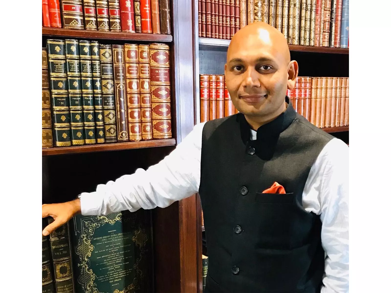 Abhay K. को बनारस लिट फेस्ट में सरोजिनी नायडू पुरस्कार Abhay K. को बनारस लिट फेस्ट में सरोजिनी नायडू पुरस्कार