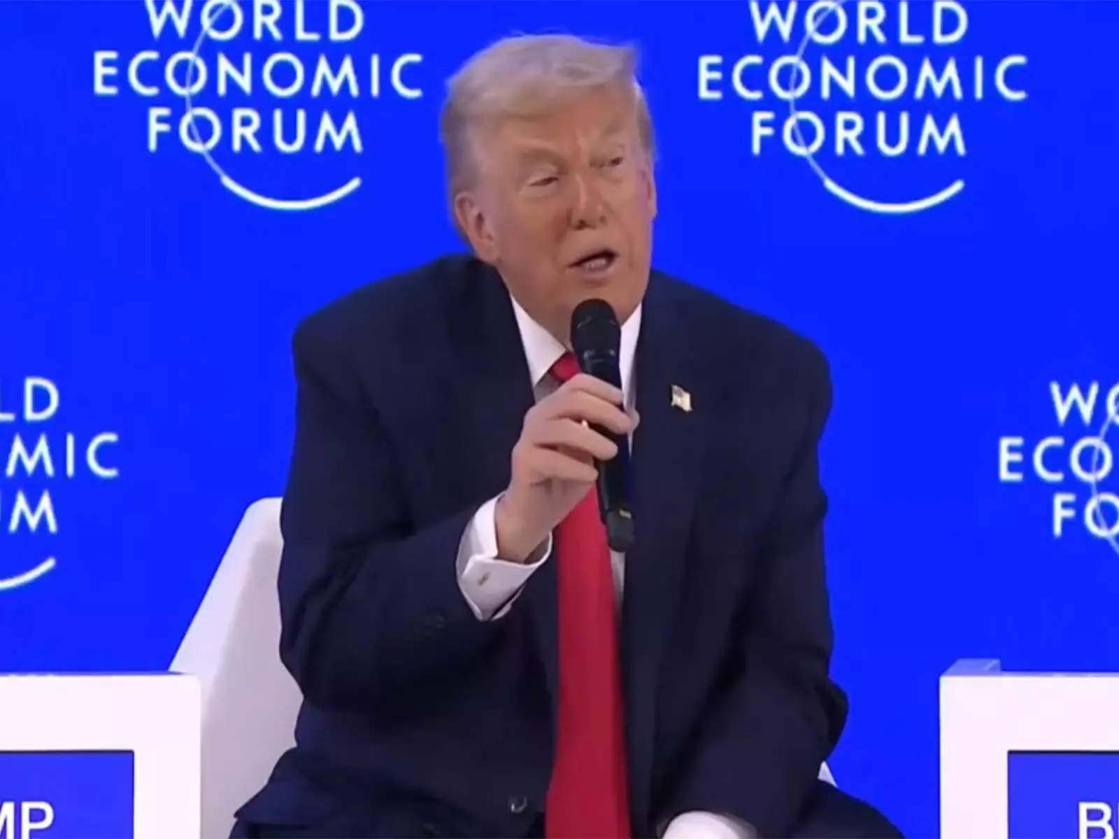 Trump: रूस-यूक्रेन बातचीत सफल होने के करीब Trump: रूस-यूक्रेन बातचीत सफल होने के करीब