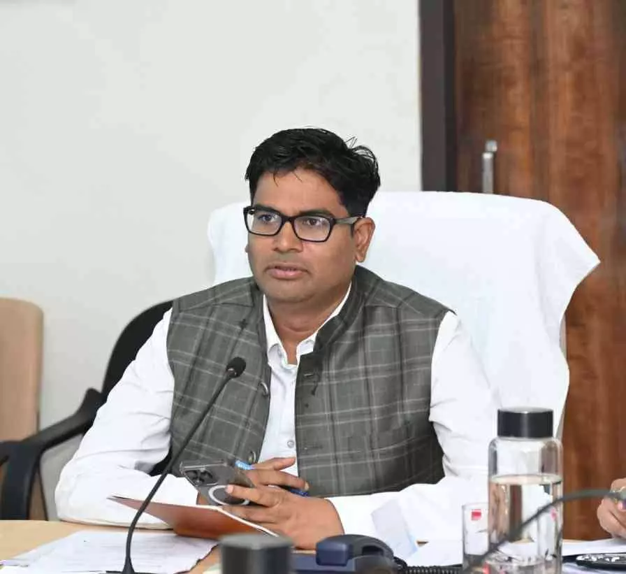 डोडा में बस दुर्घटना में 10 जवानों की असामयिक मौत, वित्तमंत्री ओपी चौधरी ने शोक किया व्यक्त डोडा में बस दुर्घटना में 10 जवानों की असामयिक मौत, वित्तमंत्री ओपी चौधरी ने शोक किया व्यक्त