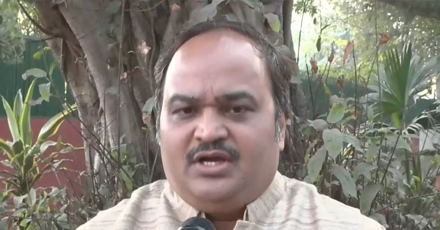 आपने हमारी पार्टी तोड़ी, कोई और आपकी पार्टी तोड़ेगा: UBT सेना नेता आनंद दुबे का एकनाथ शिंदे पर तंज आपने हमारी पार्टी तोड़ी, कोई और आपकी पार्टी तोड़ेगा: UBT सेना नेता आनंद दुबे का एकनाथ शिंदे पर तंज