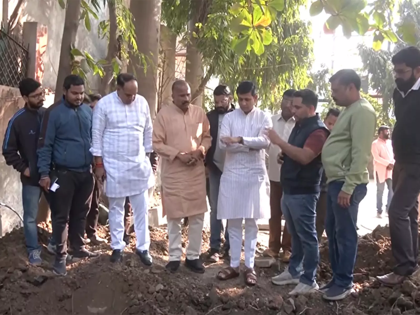 Indore में भागीरथपुरा जल आपूर्ति बहाली कार्य का निरीक्षण Indore में भागीरथपुरा जल आपूर्ति बहाली कार्य का निरीक्षण