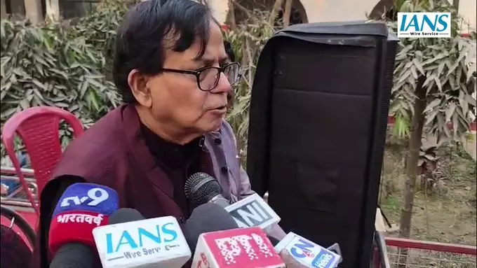 मुर्शिदाबाद में सीपीआई(एम) नेता मोहम्मद सलीम का आरोप मुर्शिदाबाद में सीपीआई(एम) नेता मोहम्मद सलीम का आरोप