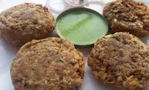 Soyabean Chana Kebab: शाम की भूख के लिए मिनटों में बनाएं क्रिस्पी सोयाबीन चना कबाब Soyabean Chana Kebab: शाम की भूख के लिए मिनटों में बनाएं क्रिस्पी सोयाबीन चना कबाब
