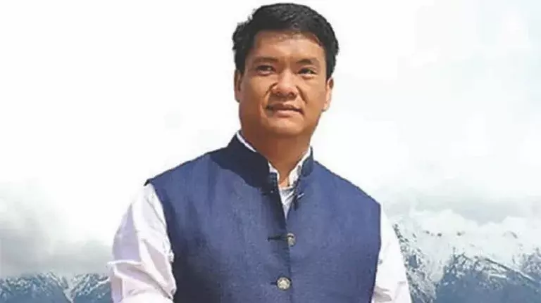 Arunachal : खांडू ने सरकारी कर्मचारियों को NPS पर ध्यान देने का भरोसा दिया Arunachal : खांडू ने सरकारी कर्मचारियों को NPS पर ध्यान देने का भरोसा दिया