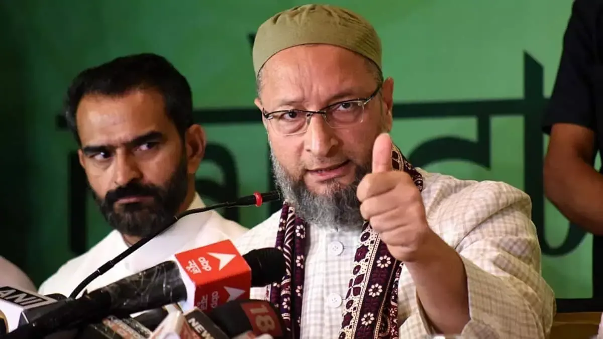 ओवैसी ने सरकार से म्यांमार-थाईलैंड बॉर्डर पर गुलाम बनाए गए 16 भारतीयों को बचाने की अपील ओवैसी ने सरकार से म्यांमार-थाईलैंड बॉर्डर पर गुलाम बनाए गए 16 भारतीयों को बचाने की अपील