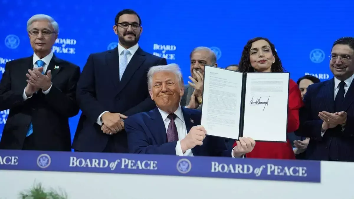Trump ने दावोस में ‘बोर्ड ऑफ पीस’ का अनावरण: जानें कौन से देश इस लिस्ट में शामिल