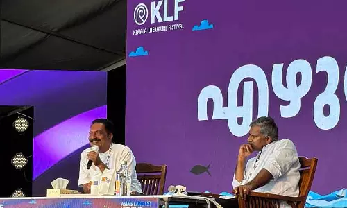 Prakash Raj ने केरल लिट फेस्ट में कहा, यह सरकार असहमति की आवाज़ से डरती है Prakash Raj ने केरल लिट फेस्ट में कहा, यह सरकार असहमति की आवाज़ से डरती है