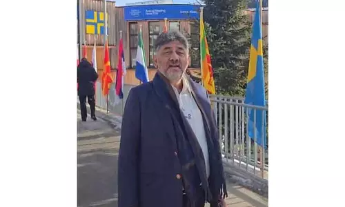 WEF में डीके शिवकुमार: Bengaluru विश्व स्तर पर प्रशंसित, निवेश में गहरी दिलचस्पी WEF में डीके शिवकुमार: Bengaluru विश्व स्तर पर प्रशंसित, निवेश में गहरी दिलचस्पी