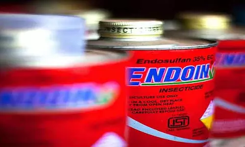 Endosulfan फिर सामने आया: यह बीमारी तीसरी पीढ़ी तक फैल गई है; उत्तर कन्नड़ में 543 मामले Endosulfan फिर सामने आया: यह बीमारी तीसरी पीढ़ी तक फैल गई है; उत्तर कन्नड़ में 543 मामले