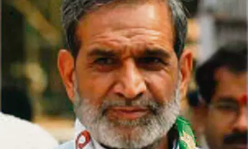 कोई विश्वसनीय सबूत नहीं, दिल्ली कोर्ट ने 1984 के दंगों के मामले में Sajjan Kumar को बरी किया कोई विश्वसनीय सबूत नहीं, दिल्ली कोर्ट ने 1984 के दंगों के मामले में Sajjan Kumar को बरी किया