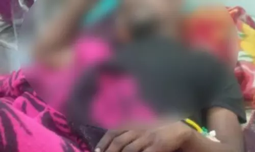 IED बम से उड़ा ग्रामीण, हालत नाजुक IED बम से उड़ा ग्रामीण, हालत नाजुक