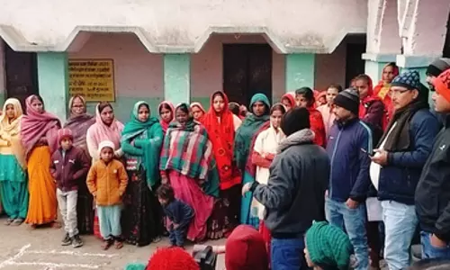 Bihar: जेडीयू कार्यालय के बाहर जीविका सदस्यों का प्रदर्शन