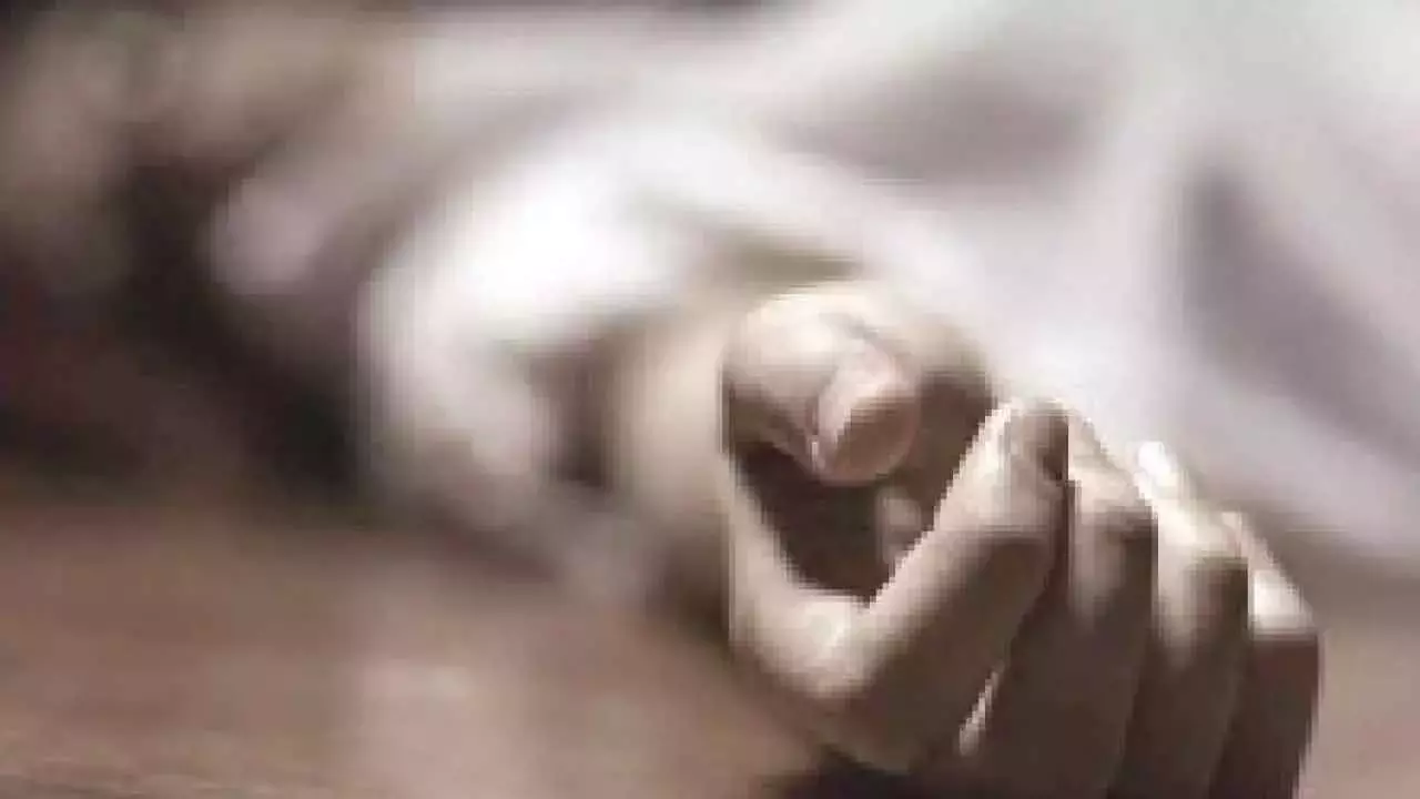 India: छात्र संदिग्ध परिस्थितियों में मृत पाया गया India: छात्र संदिग्ध परिस्थितियों में मृत पाया गया