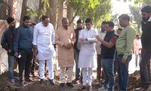 Indore मेयर ने भागीरथपुरा में जलापूर्ति बहाली कार्य का किया निरीक्षण