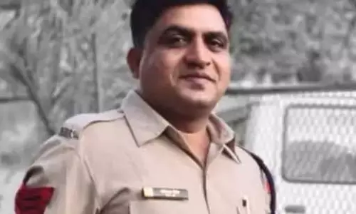 हेड कांस्टेबल धमकी देने के आरोप में सस्पेंड, आईजी को मिली थी शिकायत हेड कांस्टेबल धमकी देने के आरोप में सस्पेंड, आईजी को मिली थी शिकायत