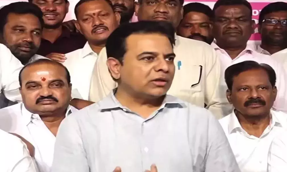 Telangana : फोन टैपिंग मामले में जांच के.टी.आर. Telangana : फोन टैपिंग मामले में जांच के.टी.आर.