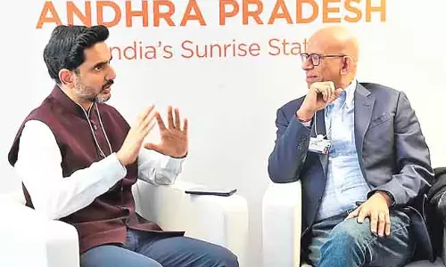 Minister Lokesh : विशाखापत्तनम में एक ग्लोबल डिलीवरी सेंटर स्थापित करे Minister Lokesh : विशाखापत्तनम में एक ग्लोबल डिलीवरी सेंटर स्थापित करे