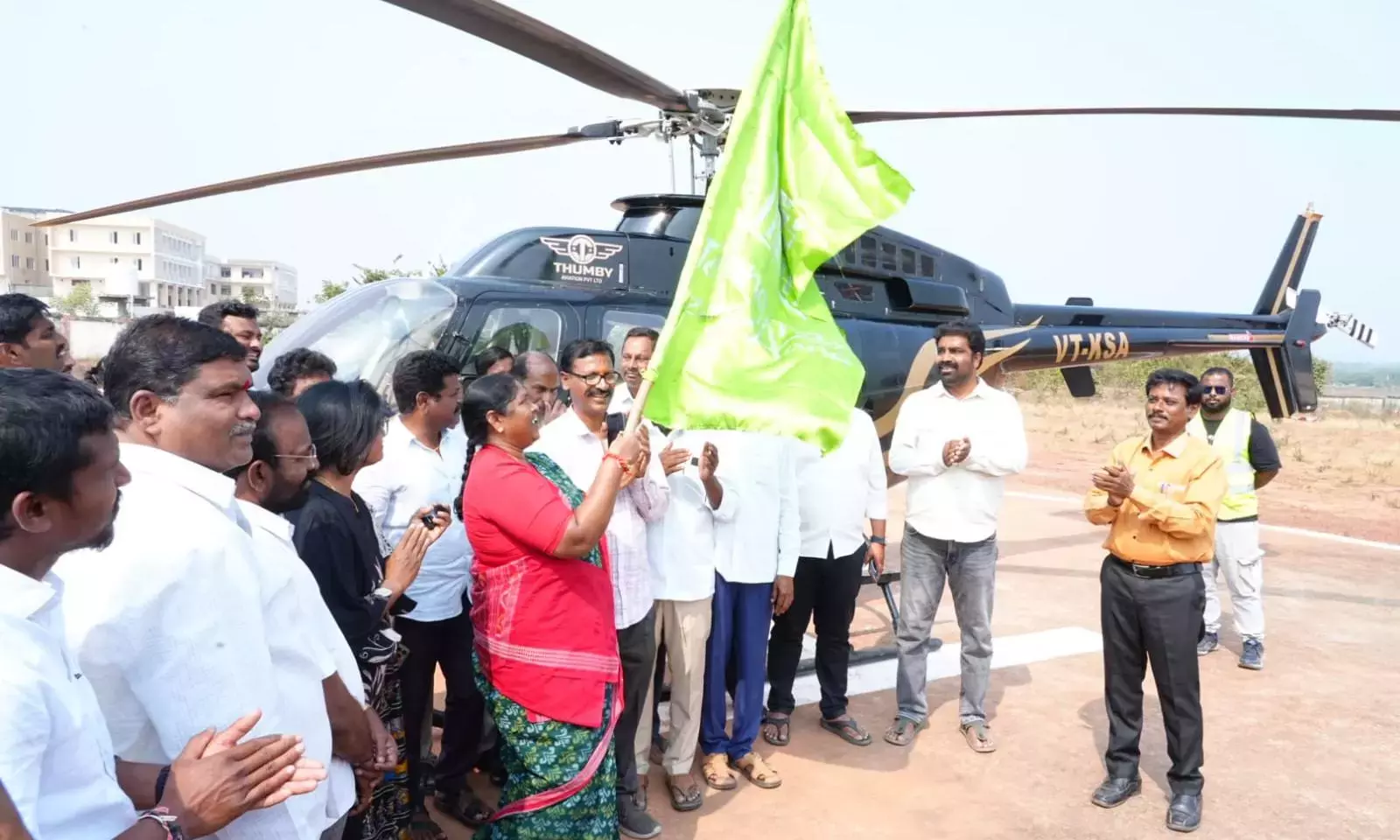 Telangana : सीथक्का ने मेदाराम जतारा के लिए हेलीकॉप्टर सेवा शुरू की Telangana : सीथक्का ने मेदाराम जतारा के लिए हेलीकॉप्टर सेवा शुरू की