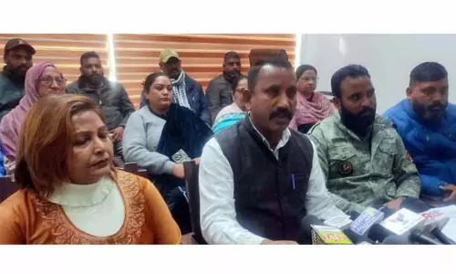 JAMMU: सफाई कर्मचारी यूनियन ने मांगें उठाईं, विरोध प्रदर्शन की चेतावनी दी