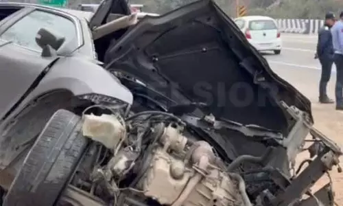 UDHAMPUR: सड़क हादसे में 1 की मौत, 2 घायल UDHAMPUR: सड़क हादसे में 1 की मौत, 2 घायल