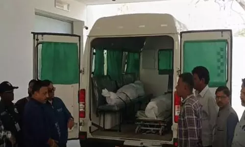 Gujarat: कांग्रेस सांसद के भतीजे ने पत्नी की हत्या के बाद आत्महत्या की Gujarat: कांग्रेस सांसद के भतीजे ने पत्नी की हत्या के बाद आत्महत्या की
