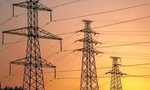Chandigarh: हरियाणा में बिजली सेवाओं का मानक तय, सर्टिफिकेशन अनिवार्य Chandigarh: हरियाणा में बिजली सेवाओं का मानक तय, सर्टिफिकेशन अनिवार्य
