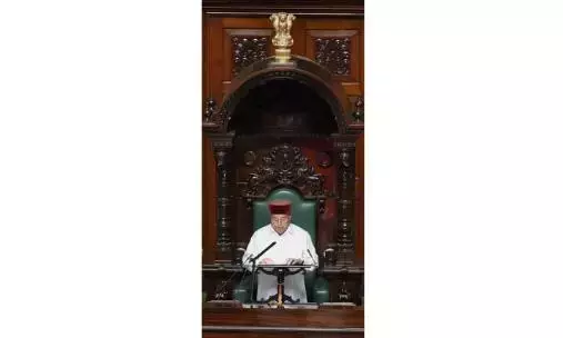 Karnataka के राज्यपाल ने केंद्र की आलोचना वाला भाषण छोड़ दिया