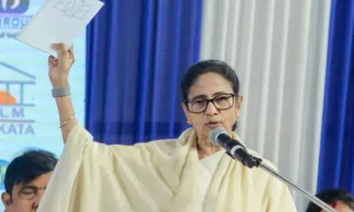 नेताजी की जयंती पर Mamata बनर्जी ने सभी फाइलों को डीक्लासिफाई करने की मांग की