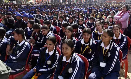 सुलाह में CM Sukhu की रैली में शामिल होने के लिए छात्रों को क्लास छोड़ने के लिए मजबूर किया सुलाह में CM Sukhu की रैली में शामिल होने के लिए छात्रों को क्लास छोड़ने के लिए मजबूर किया