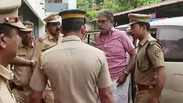 सबरीमाला सोने की चोरी  मामले में कोर्ट ने मुरारी बाबू को वैधानिक जमानत दे दी