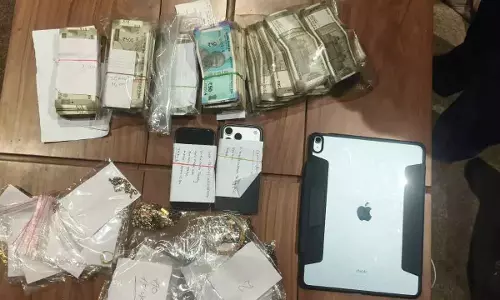 भ्रष्टाचार पर वार: Rangareddy  के सब-रजिस्ट्रार सस्पेंड, 7 जगहों पर छापेमारी