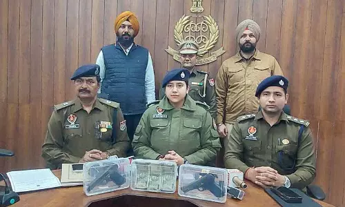 Ludhiana: सीमा पार तस्करी नेटवर्क का भंडाफोड़, 7 लोग गिरफ्तार, पुर्तगाल स्थित हैंडलर की पहचान हुई