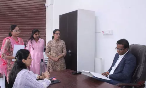 कलेक्टर डॉ. संजय कन्नौजे ने सारंगढ़ में संचालित संस्थाओं का किया आकस्मिक निरीक्षण कलेक्टर डॉ. संजय कन्नौजे ने सारंगढ़ में संचालित संस्थाओं का किया आकस्मिक निरीक्षण