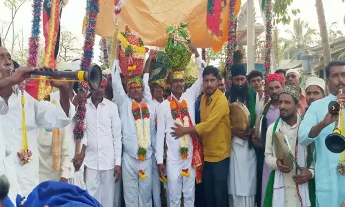 पेनपहाड़ में महबूबा दरगाह में शानदार URS समारोह