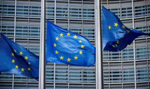 EU-US ट्रेड वार पर विराम: जवाबी उपायों का सस्पेंशन 6 महीने और बढ़ाया गया EU-US ट्रेड वार पर विराम: जवाबी उपायों का सस्पेंशन 6 महीने और बढ़ाया गया
