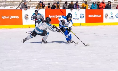 Spiti Cup के तीसरे सीज़न से हिमालय में जमीनी स्तर पर आइस हॉकी के विकास को मजबूती मिलेगी Spiti Cup के तीसरे सीज़न से हिमालय में जमीनी स्तर पर आइस हॉकी के विकास को मजबूती मिलेगी