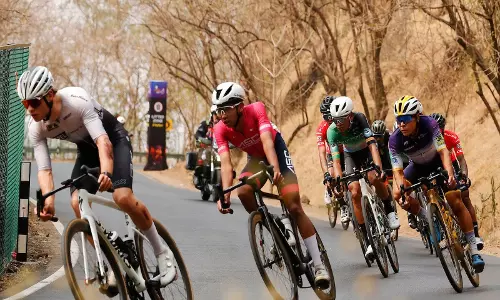 Pune Grand Tour 2026: कैमरन स्कॉट तीसरे चरण में विजेता