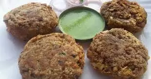 Soyabean Chana Kebab: शाम की भूख के लिए मिनटों में बनाएं क्रिस्पी सोयाबीन चना कबाब Soyabean Chana Kebab: शाम की भूख के लिए मिनटों में बनाएं क्रिस्पी सोयाबीन चना कबाब