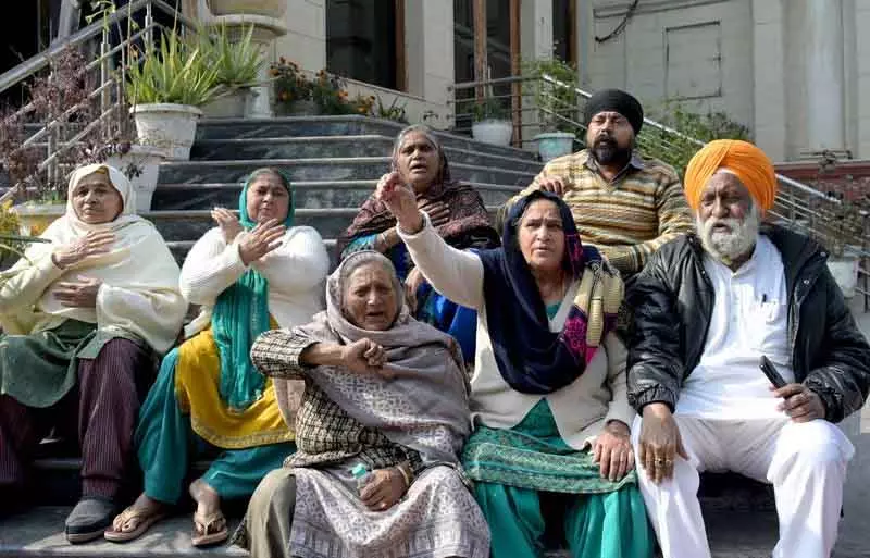 DSGMC, बीजेपी दंगा मामले में सज्जन कुमार को बरी किए जाने को चुनौती देंगे DSGMC, बीजेपी दंगा मामले में सज्जन कुमार को बरी किए जाने को चुनौती देंगे