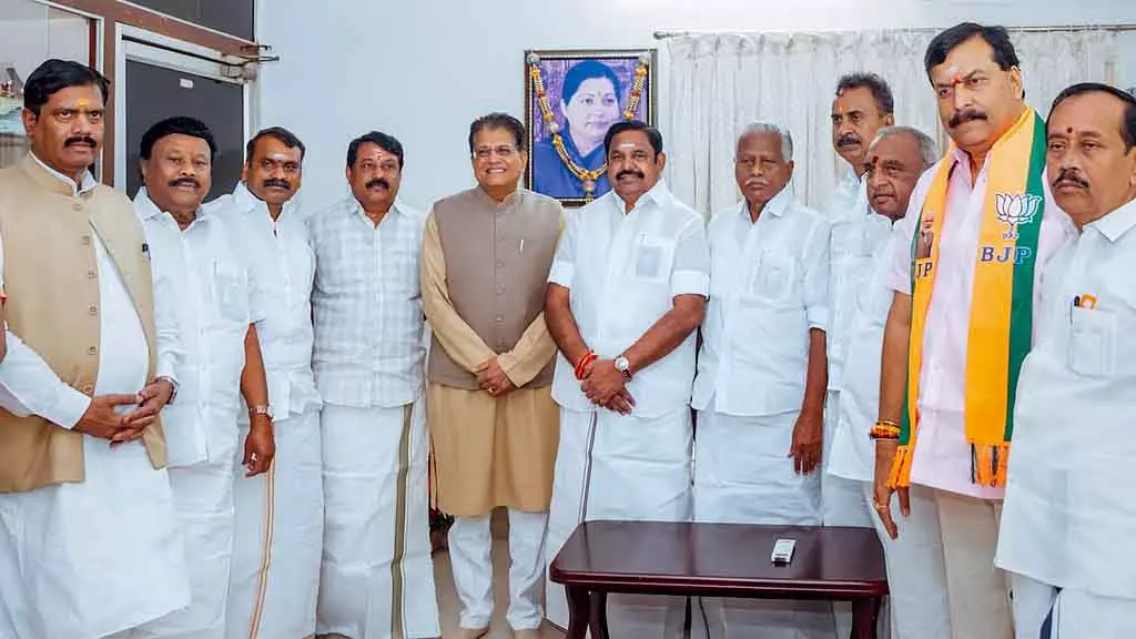 तमिलनाडु में नेशनल डेमोक्रेटिक अलायंस सरकार फलेगी-फूलेगी : Union Minister Piyush तमिलनाडु में नेशनल डेमोक्रेटिक अलायंस सरकार फलेगी-फूलेगी : Union Minister Piyush