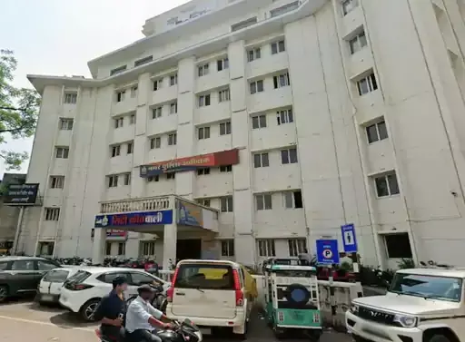 रायपुर में बैंककर्मी से 20 लाख की ठगी, दो सगी बहनों के खिलाफ FIR रायपुर में बैंककर्मी से 20 लाख की ठगी, दो सगी बहनों के खिलाफ FIR