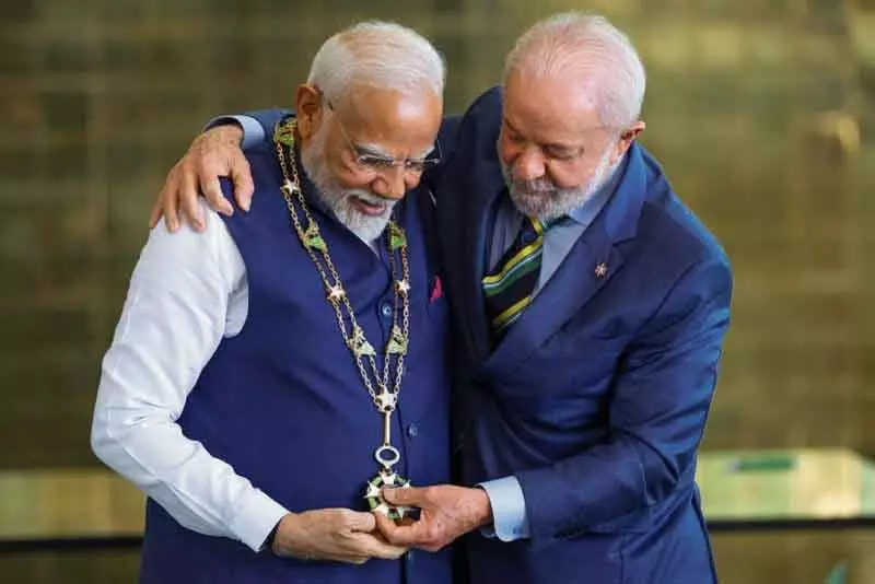 PM Modi ने ब्राज़ील के राष्ट्रपति लूला से बात की, ग्लोबल साउथ के हितों पर ज़ोर दिया PM Modi ने ब्राज़ील के राष्ट्रपति लूला से बात की, ग्लोबल साउथ के हितों पर ज़ोर दिया
