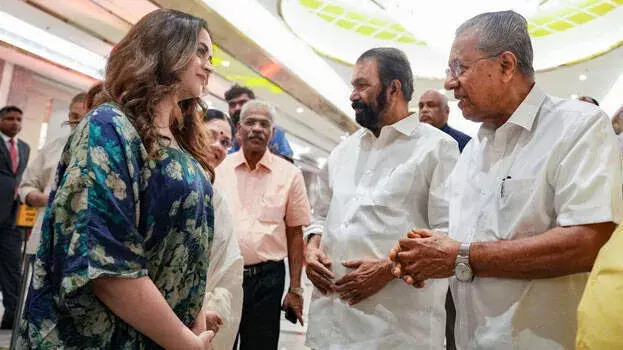 CPM उम्मीदवार बनने की चर्चा पर भावना का जवाब CPM उम्मीदवार बनने की चर्चा पर भावना का जवाब