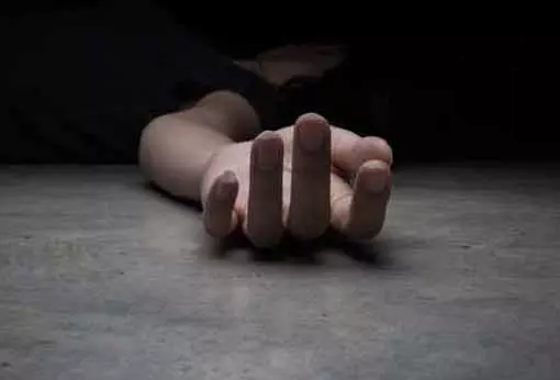 Kapurthala में 22 साल का जेसीबी ऑपरेटर करंट लगने से मारा गया Kapurthala में 22 साल का जेसीबी ऑपरेटर करंट लगने से मारा गया