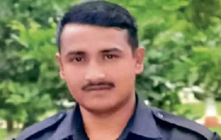 Gwalior: डोडा ऑपरेशन में ग्वालियर के वीर सपूत शहीद Gwalior: डोडा ऑपरेशन में ग्वालियर के वीर सपूत शहीद