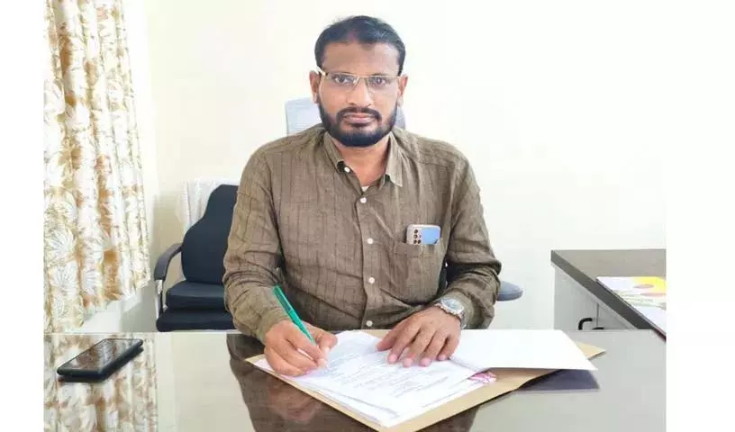 Munwar Ali ने येदुलापुरम नगर आयुक्त के रूप में कार्यभार संभाला Munwar Ali ने येदुलापुरम नगर आयुक्त के रूप में कार्यभार संभाला