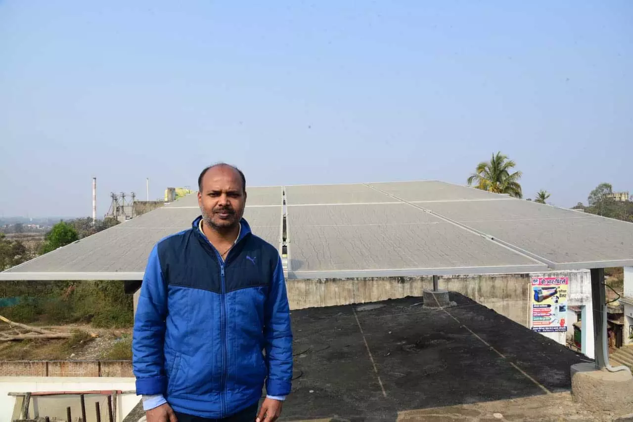 प्रधानमंत्री पीएम सूर्य घर मुफ्त बिजली योजना से त्रिवेणी देवांगन को बिजली बिल से मिली राहत प्रधानमंत्री पीएम सूर्य घर मुफ्त बिजली योजना से त्रिवेणी देवांगन को बिजली बिल से मिली राहत