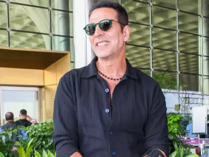 Akshay कुमार ने फराह खान के ‘सेलिब्रिटी कुकिंग व्लॉग्स’ पर ली चुटकी Akshay कुमार ने फराह खान के ‘सेलिब्रिटी कुकिंग व्लॉग्स’ पर ली चुटकी