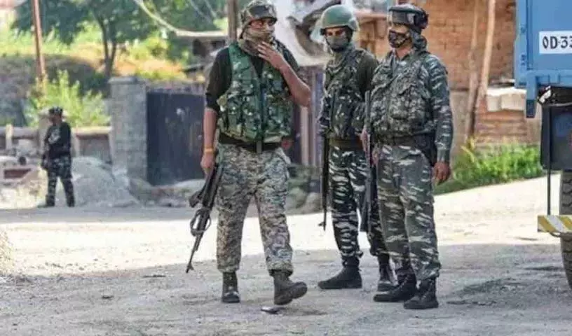 Jammu and Kashmir: कठुआ में पुलिस मुठभेड़ में पाकिस्तानी आतंकवादी मारा गया Jammu and Kashmir: कठुआ में पुलिस मुठभेड़ में पाकिस्तानी आतंकवादी मारा गया
