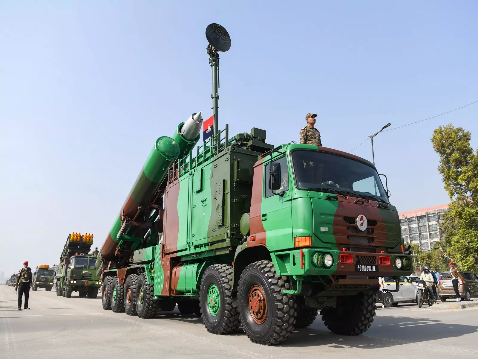 BrahMos से लेकर आकाश मिसाइल तक, भारत गणतंत्र दिवस पर अपनी सैन्य शक्ति का प्रदर्शन करेगा BrahMos से लेकर आकाश मिसाइल तक, भारत गणतंत्र दिवस पर अपनी सैन्य शक्ति का प्रदर्शन करेगा